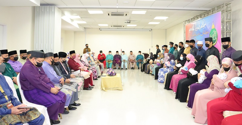 MAJLIS PEMBERIAN HADIAH KEPADA ANAK-ANAK DAMIT YANG LAHIR PADA 01 MUHARRAM SEMPENA SAMBUTAN ILAL HIJRAH 1445