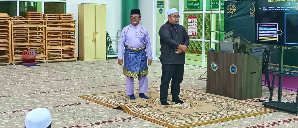 PROGRAM PENGUKUHAN INSTITUSI KEKELUARGAAN  MELALUI BIMBINGAN IMAM DAN MAKMUM DALAM KELUARGA SIRI KE DUA  BAGI IMAM DAN PERANANNYA