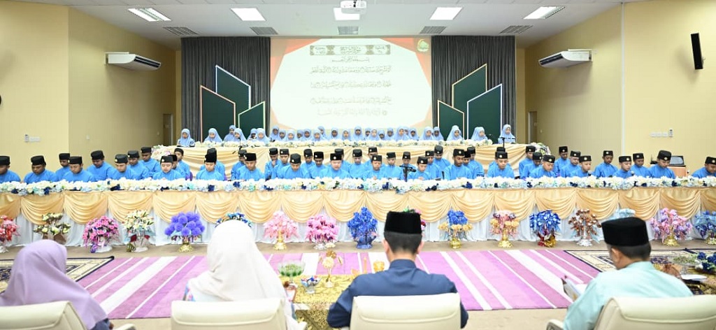 MAJLIS KHATAM AL-QURAN MURID-MURID DARJAH VI  SEKOLAH UGAMA LAMBAK JALAN BEDIL (SESI PAGI DAN PETANG)  BAGI TAHUN 1448H / 2026M 
